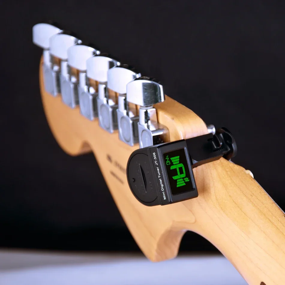 JT-306 ミニギターチューナーデジタル LCD クリップ - Guitar Tuner Clip のレビューと価格